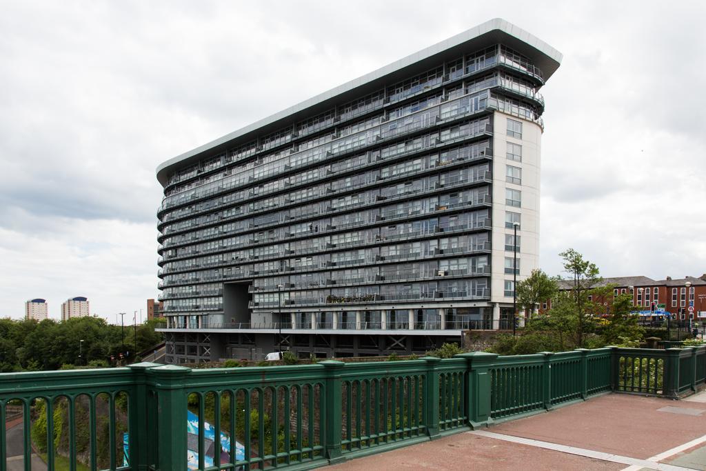 Alexander Apartments Sunderland Экстерьер фото